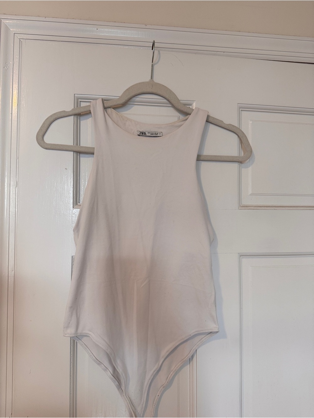 Zara White Sleeveless Bodysuit